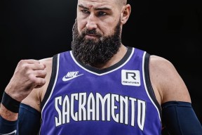 华体会登陆-加拿大男篮血洗奇才,瓦兰丘纳斯打破历史纪录