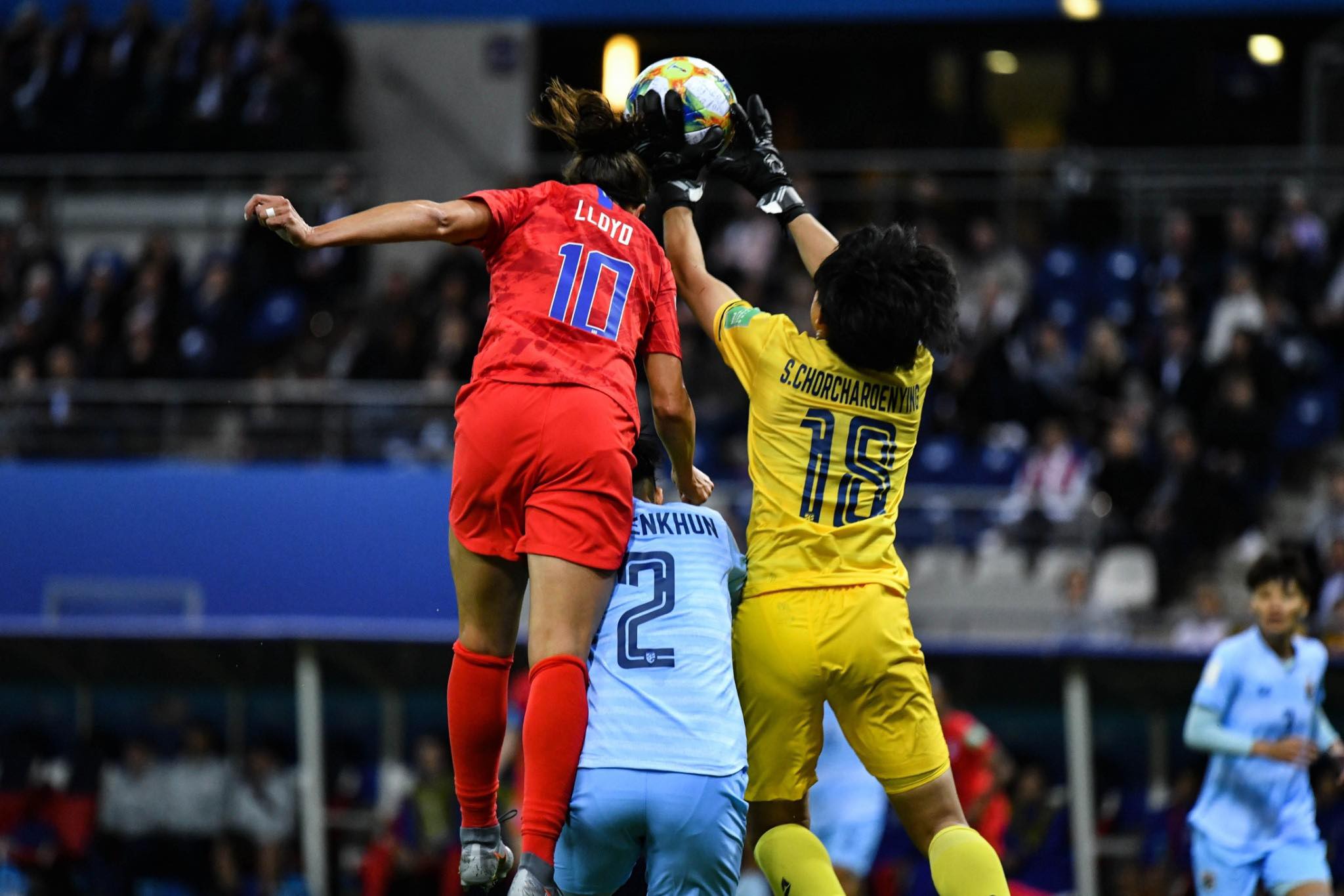 华体会登录-关于泰国羽毛球队鏖战韩国羽毛球队,谌龙爆发神勇的信息  第2张 华体会登录-关于泰国羽毛球队鏖战韩国羽毛球队,谌龙爆发神勇的信息  第2张